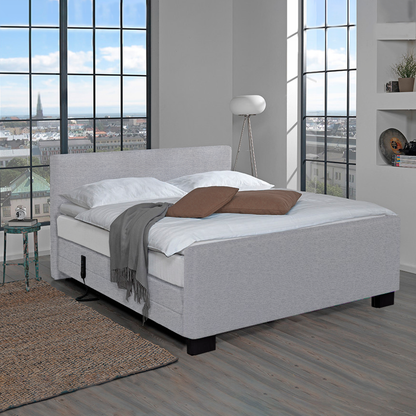 Larssen Electric Boxspring With Footboard